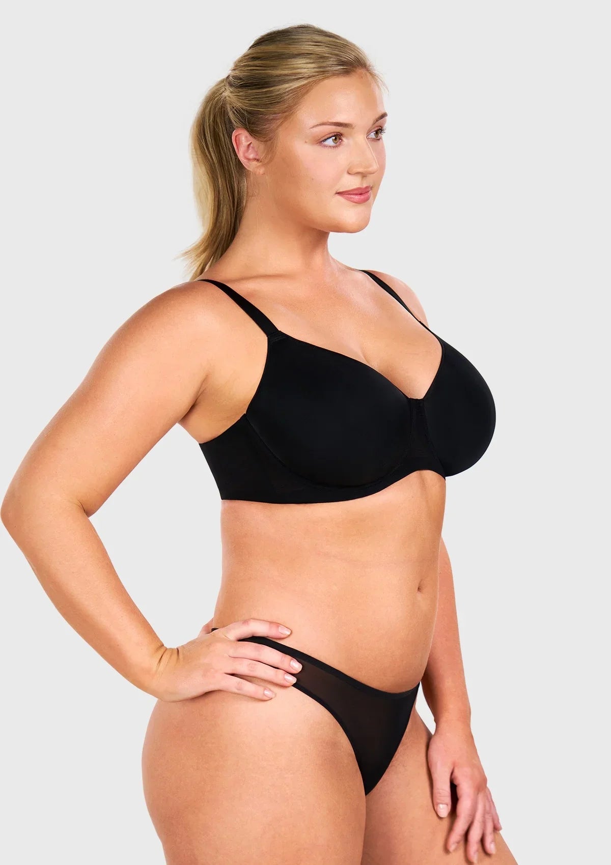 AirMesh Full Coverage Smooth Mesh Lightly Padded Lined Underwire T-Shirt Bra - HSIA