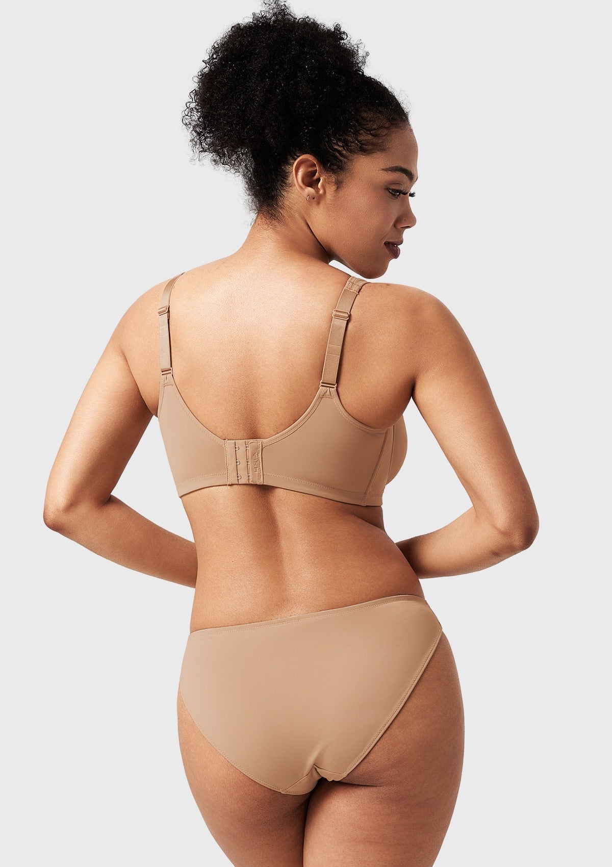 Momship Smoothing Unlined Minimizer Underwire Bra - HSIA