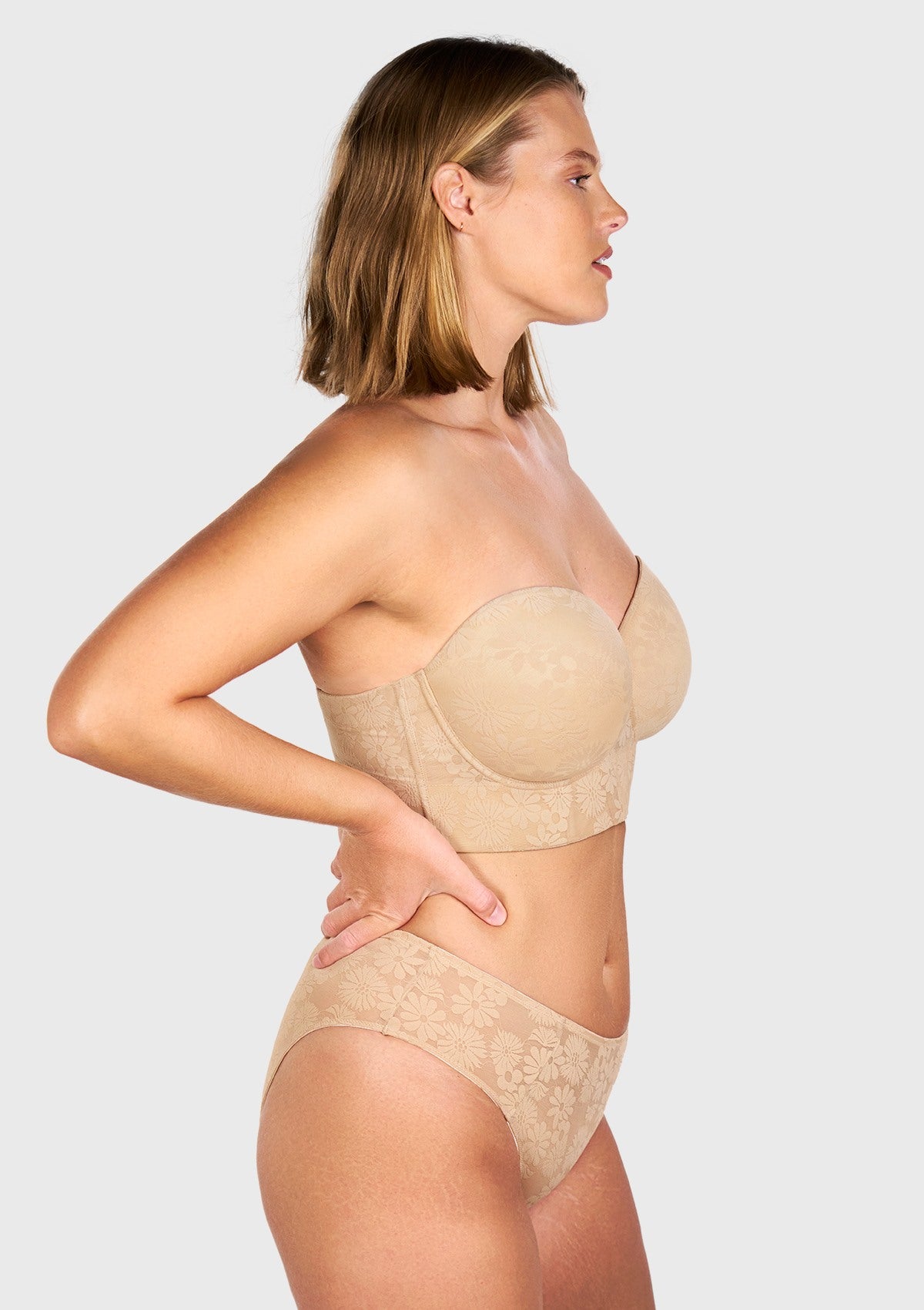 Daisy Smooth Lace Lightly Padded Longline Underwire Strapless Balconette Bra - HSIA