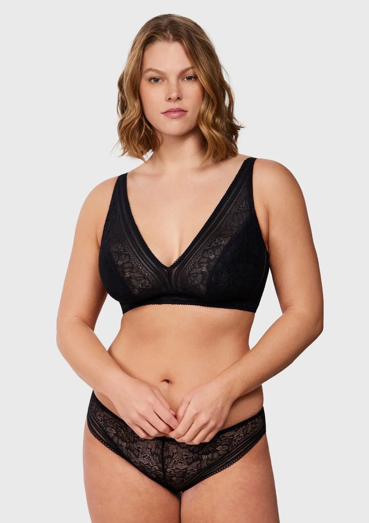 Peony Deep V Lace Wireless Unlined Bralette - HSIA