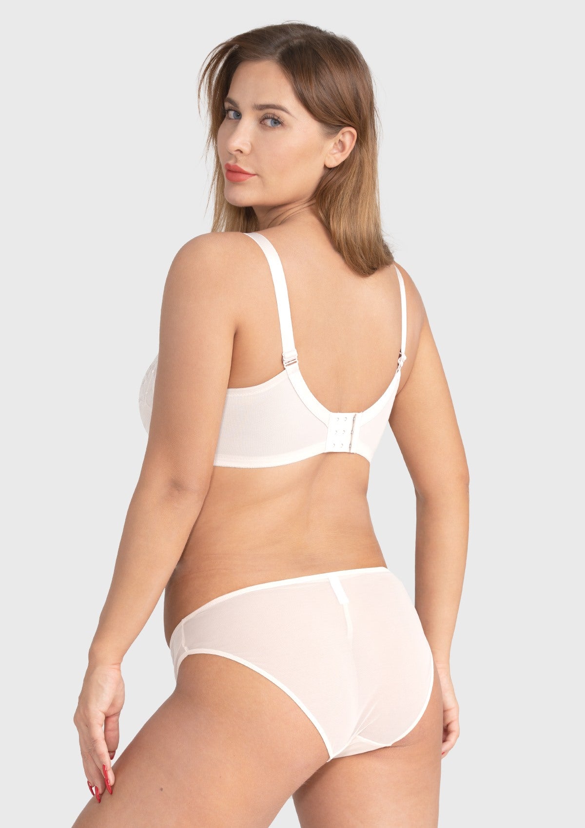 Winter Sonata Embroidered Lace Trim Full Coverage Unlined Underwire Bra - HSIA