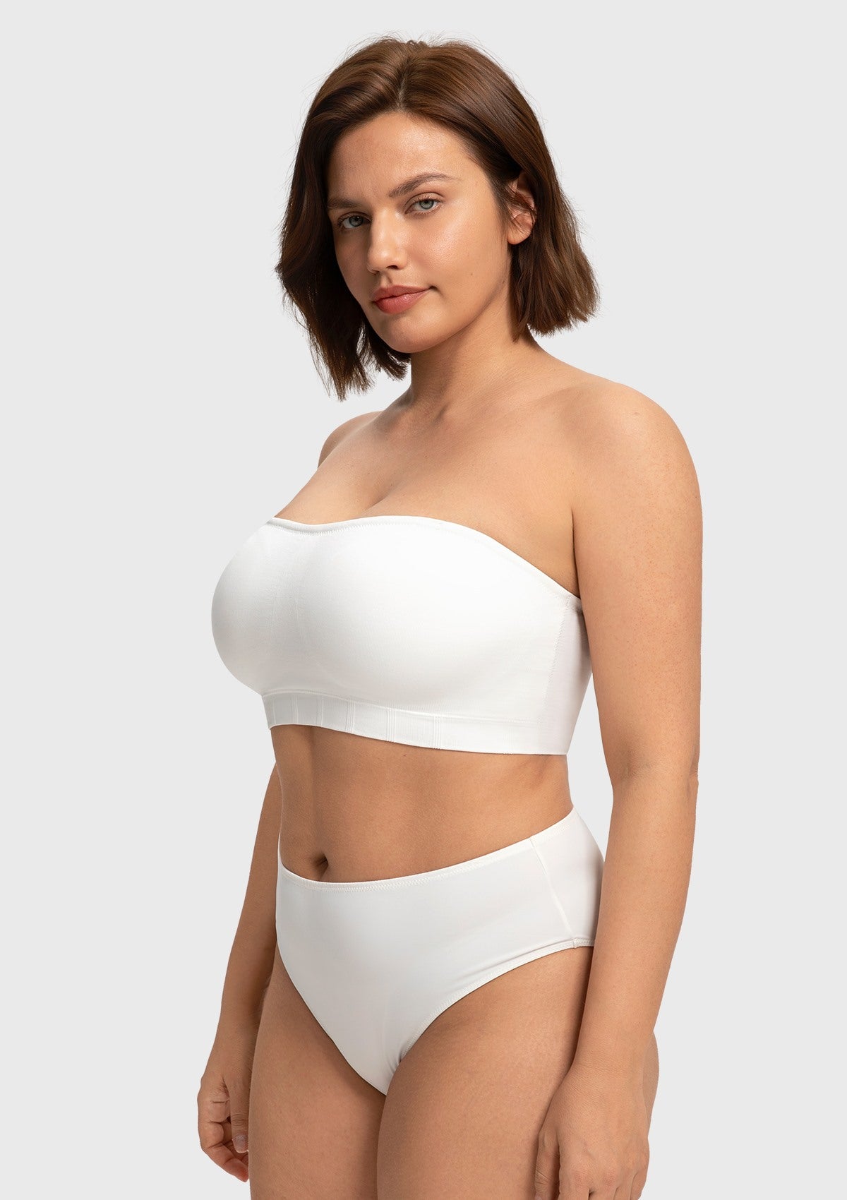 Wireless Plus Size Strapless Bra with Non-Slip Silicone & Moisture-Wicking Cups - HSIA