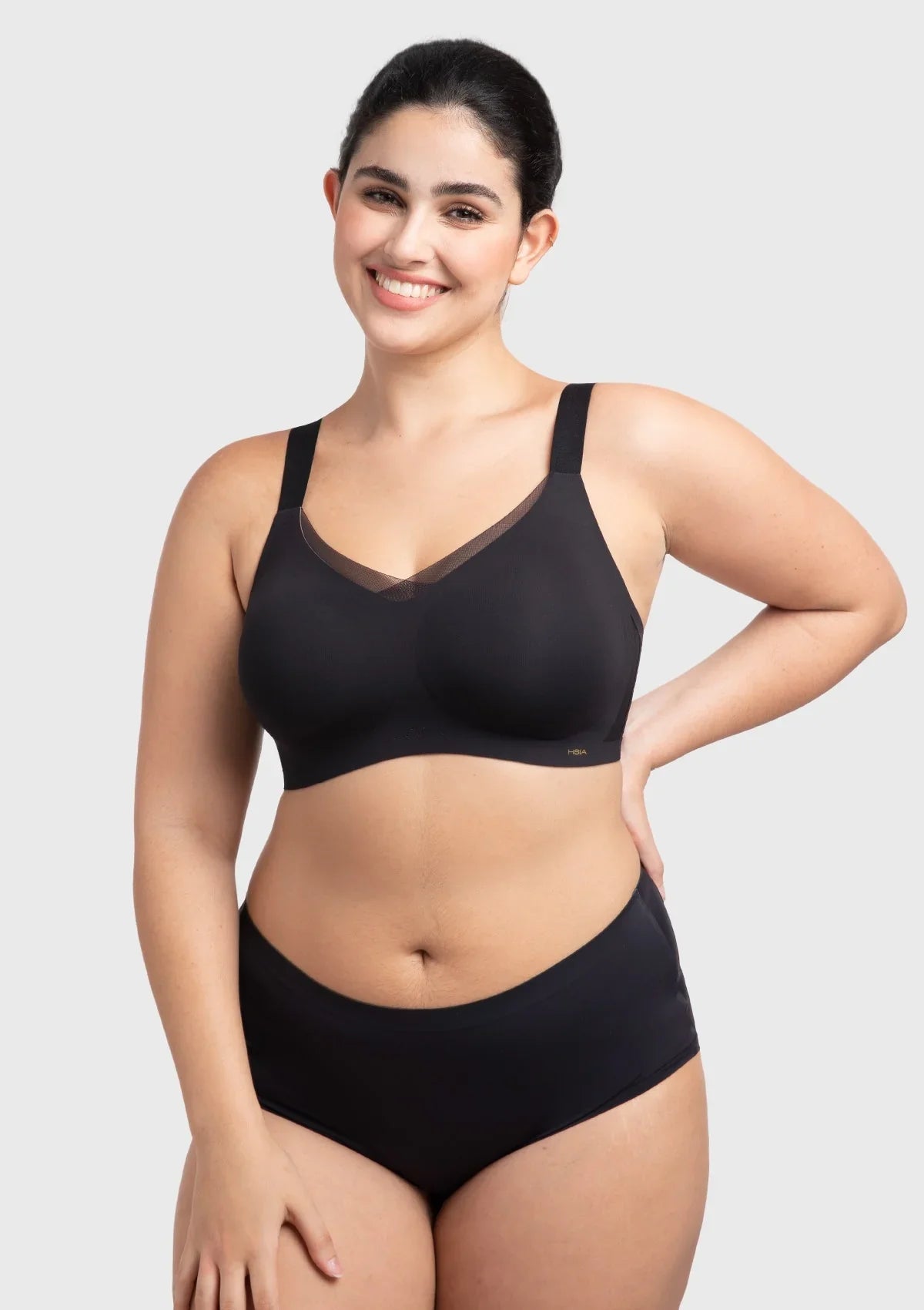 Songful Plus Size Seamless Wireless Supportive Full Coverage Mesh Crossover Bra - HSIA
