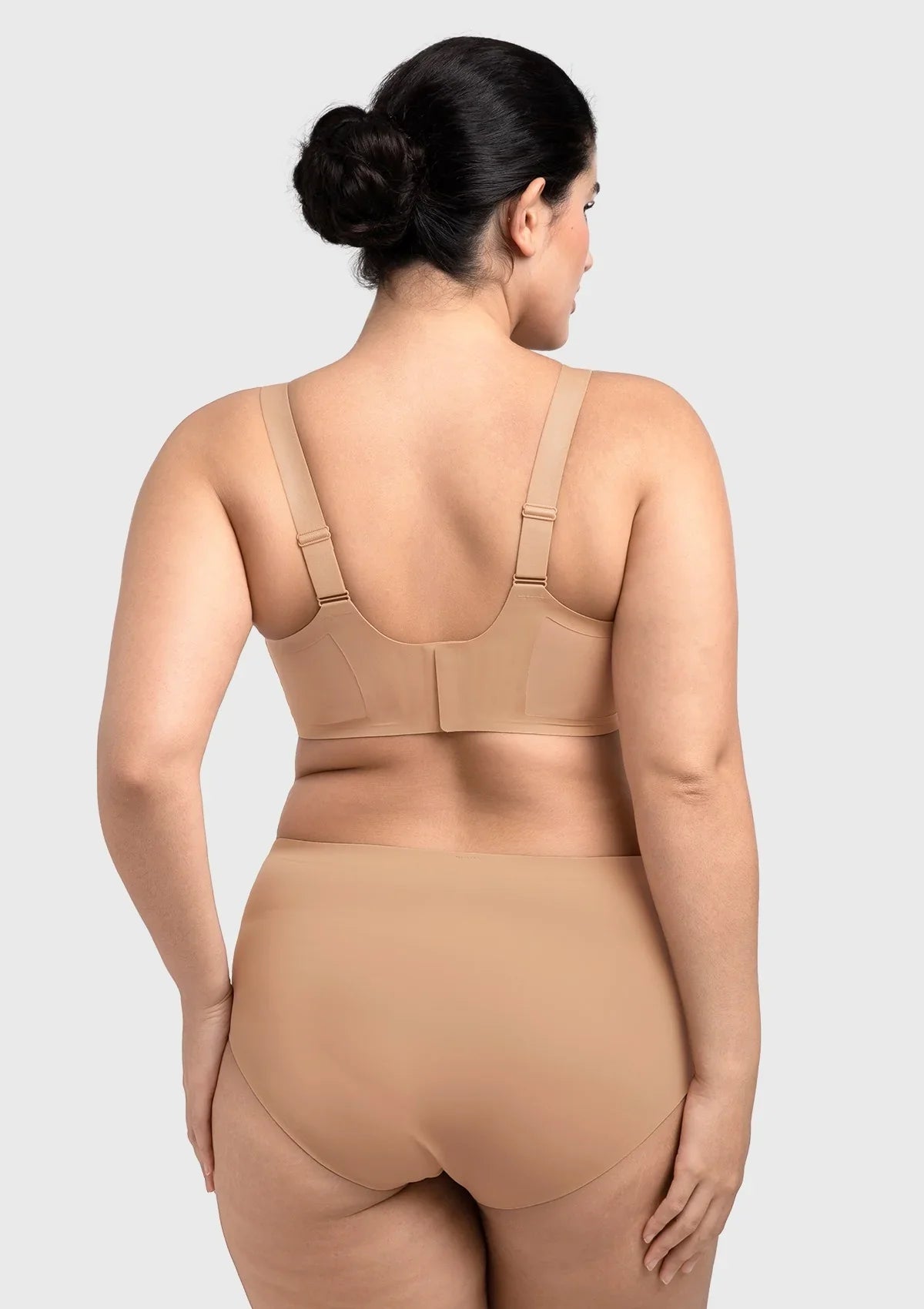 Songful Plus Size Seamless Wireless Supportive Full Coverage Mesh Crossover Bra - HSIA