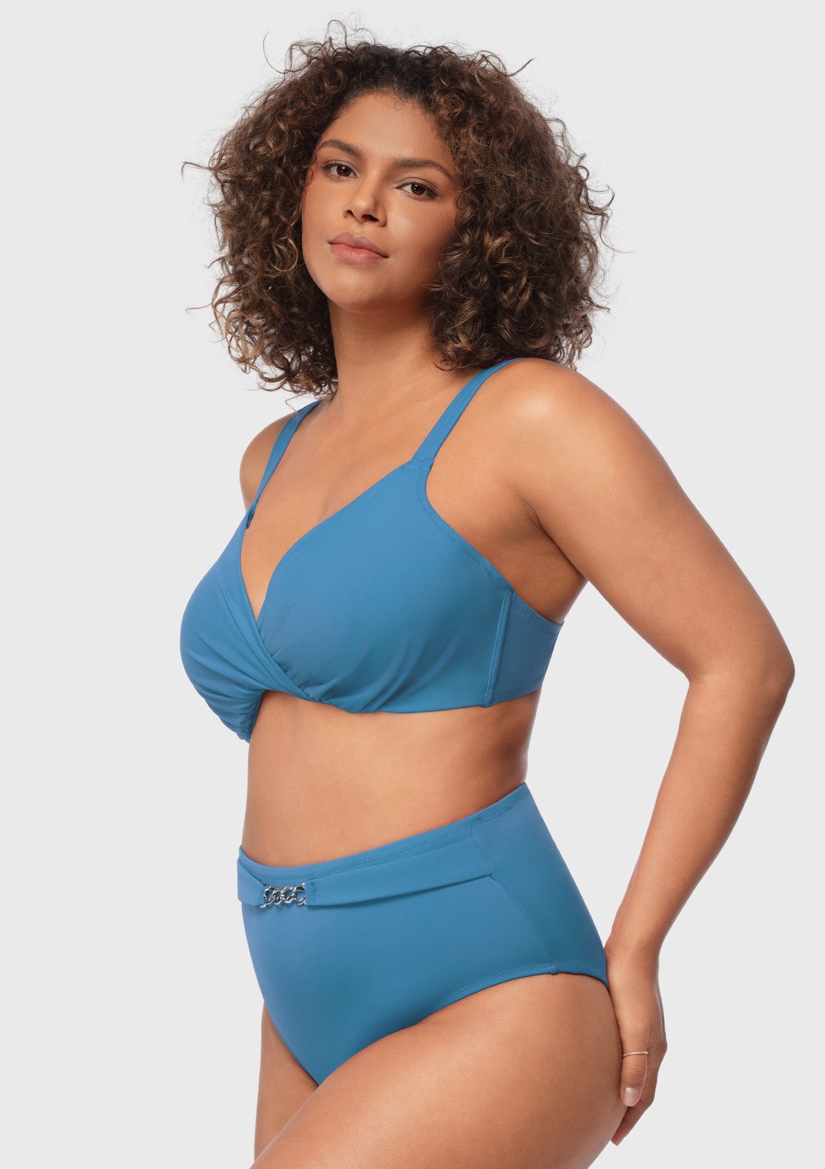 Momship Ruched Crisscross Front Underwire Swim Bikini Set - HSIA